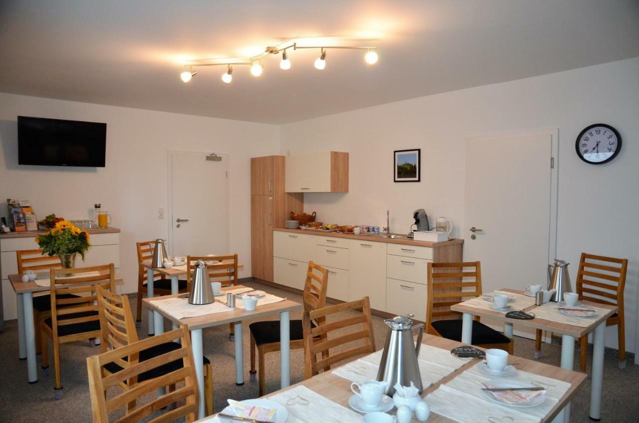 Gaestehaus Am Hochsimmer Ettringen  Kültér fotó